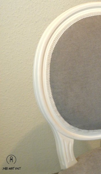 XVI Lajos szék támal előlről