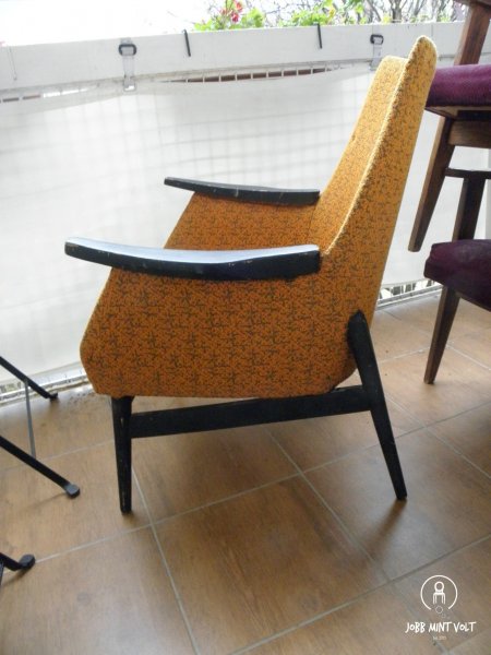 kagylófotel előtte 2