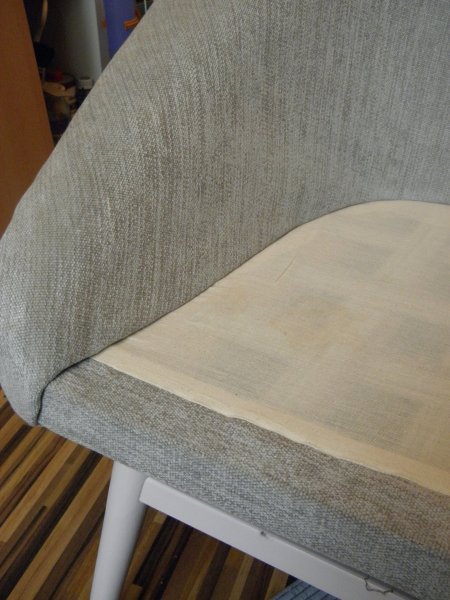 kagyló fotel előlről