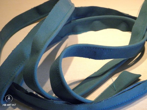 párnás fotel kédervarrás kész