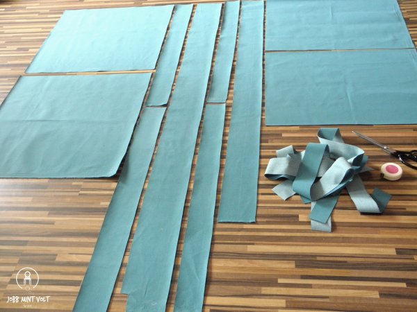 párnás retro kiszabott darabok