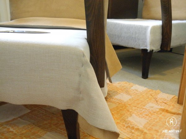 rumba fotel ülés sarok gombostűkkel