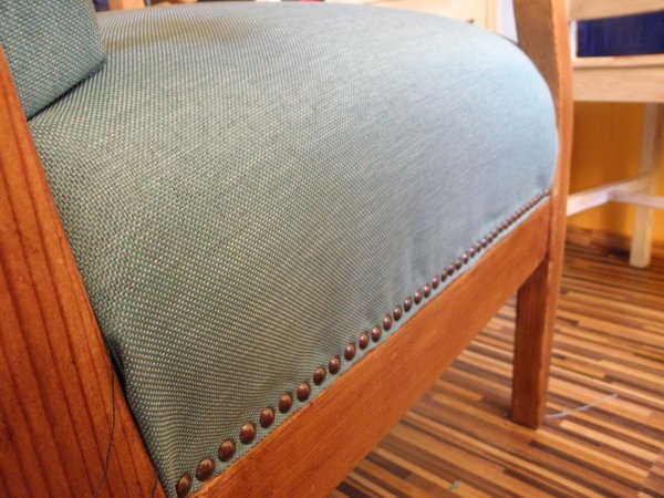 fotel oldal szögelés