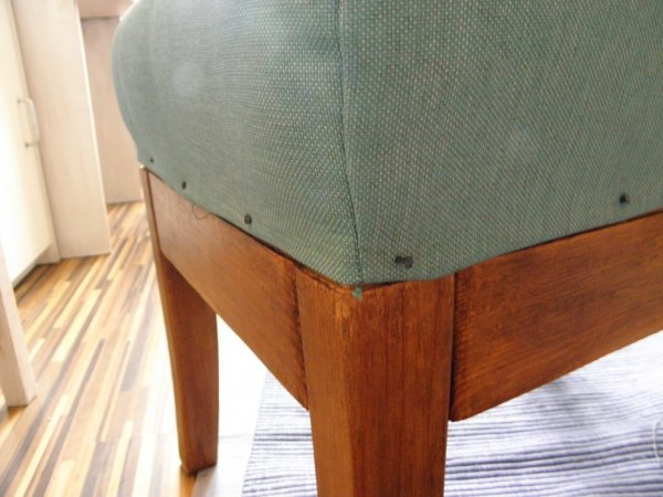 fotel puff leszögelés